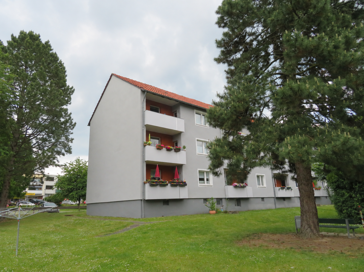 Außenansicht (1) Außenansicht (1)
