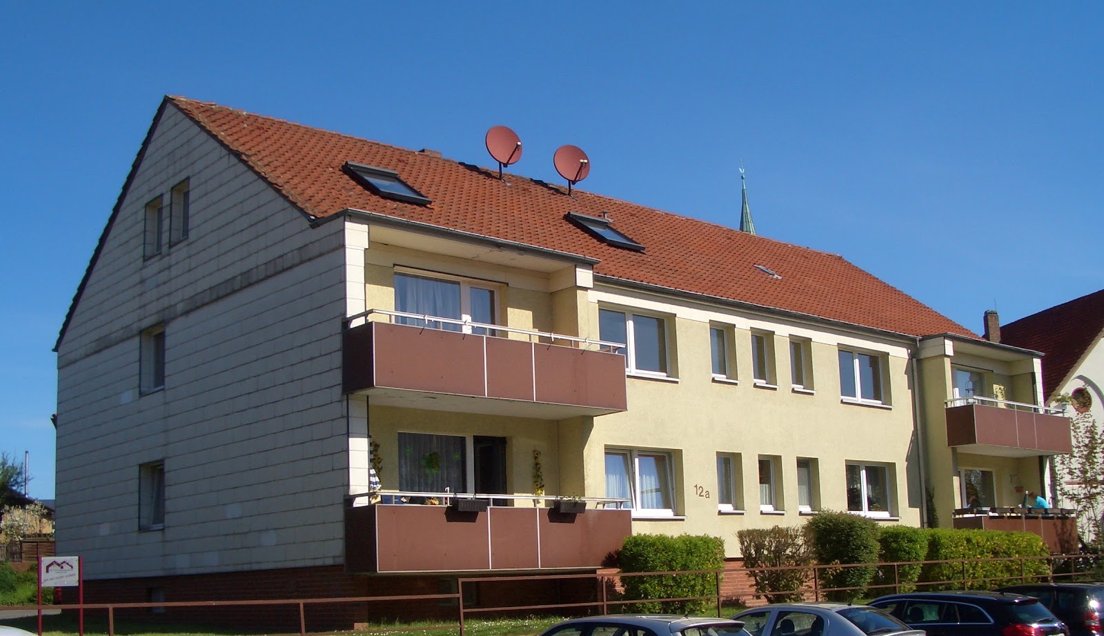 Außenansicht (2) Außenansicht (2)